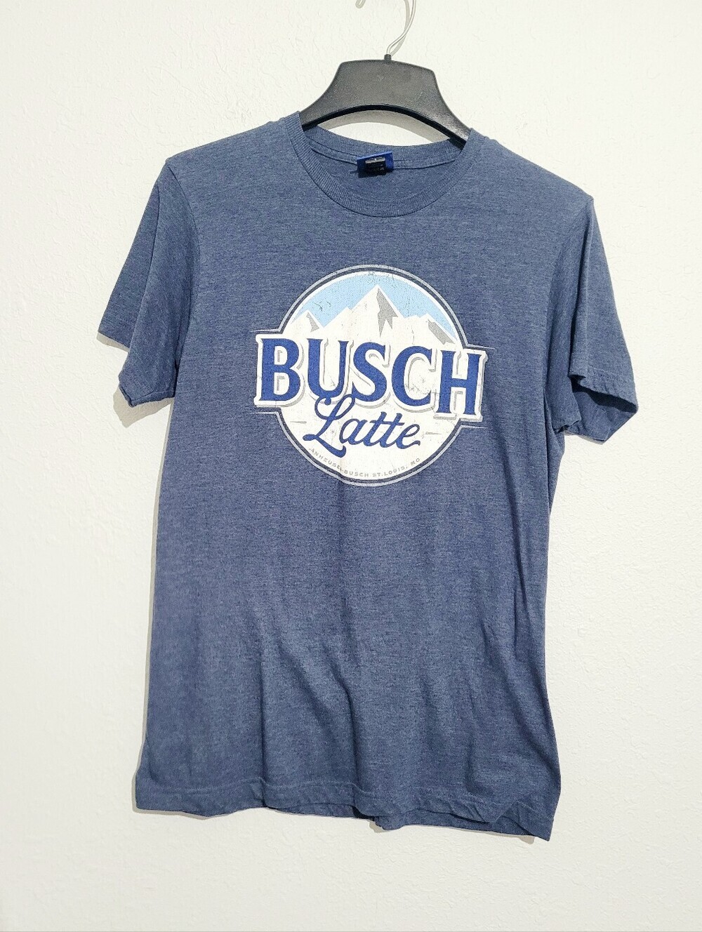 Busch Latte Beer Graphic T Shirt Unisex Medium Blue Brew City Logo Cotton Blend